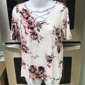 SALE 💗 3 for $20 Maurice’s Tee